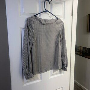 H&M Monochrome Patterned Top